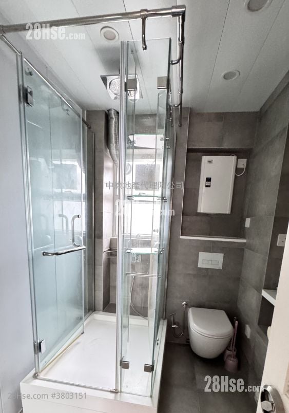 Sunshine City Sell 3 Bedrooms , 2 Bathrooms 932 ft²