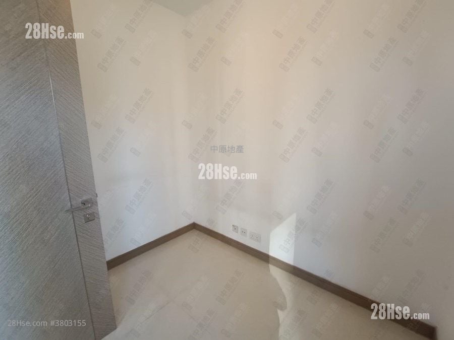 Ocean Pride Sell 2 Bedrooms 527 ft²