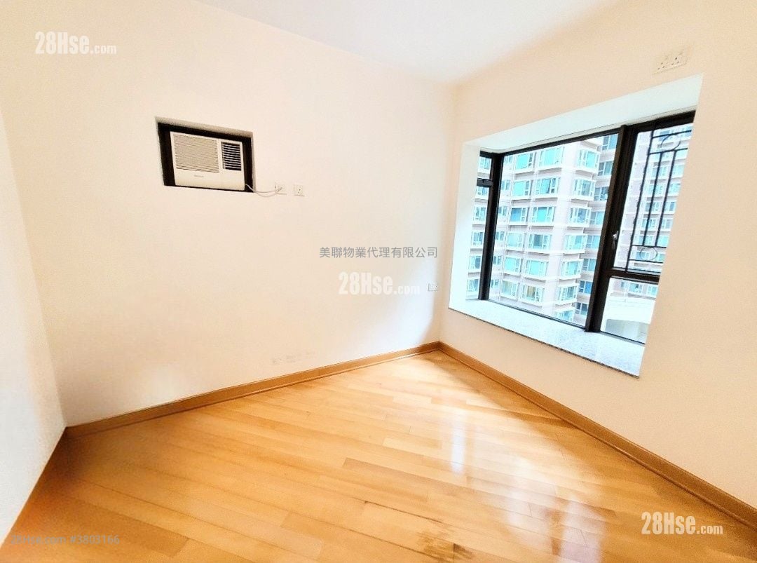Liberte Sell 2 Bedrooms , 1 Bathroom 517 ft²