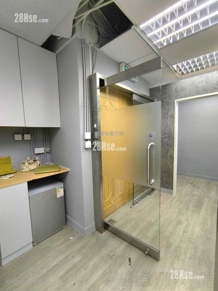 Peninsula Tower Rental 1 Bedroom