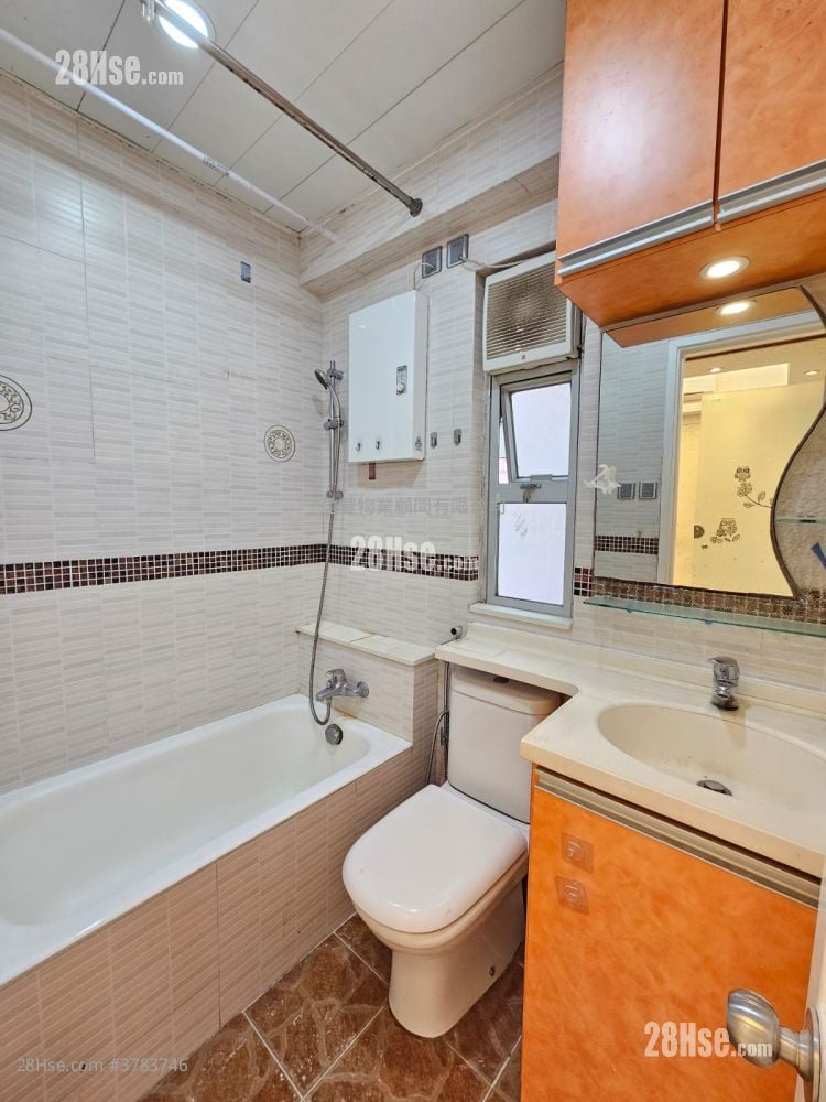 杜智台 租盘 3 房 , 2 浴室 419 平方尺