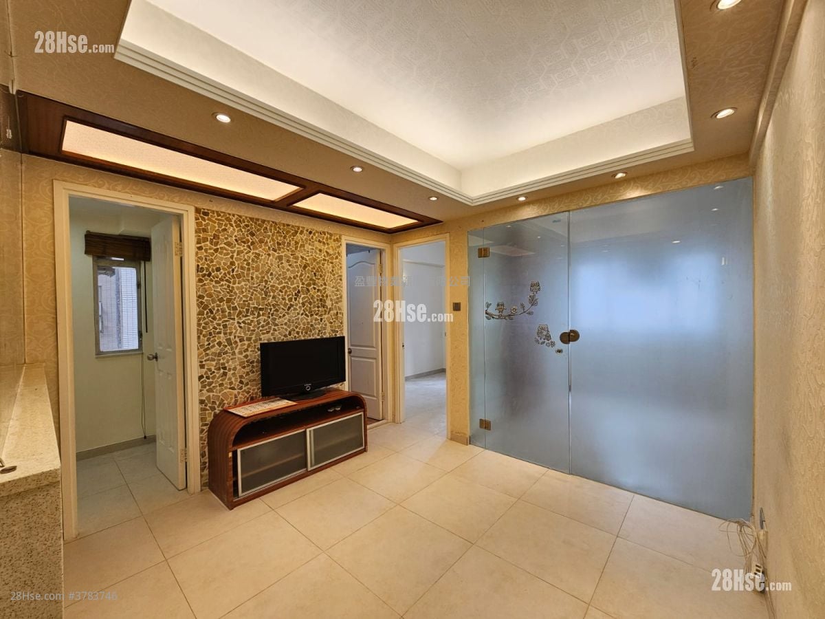 杜智台 租盘 3 房 , 2 浴室 419 平方尺