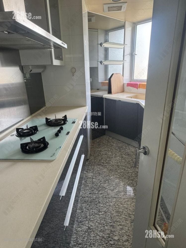 名城 售盘 3 房 842 平方尺