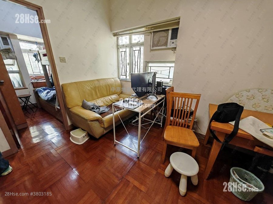 Tsuen King Garden Sell 2 Bedrooms 362 ft²