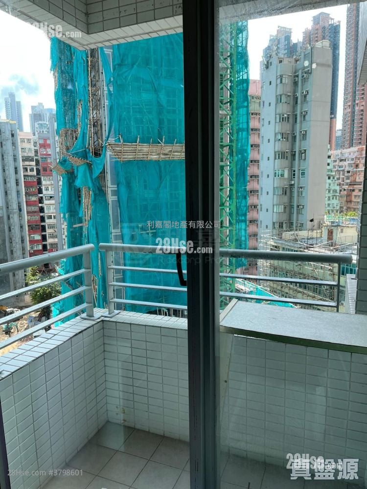 Metro Harbour View Rental 2 Bedrooms , 1 Bathroom 408 ft²