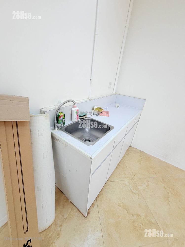 永明工业中心 租盘 1 房 1,260 平方尺