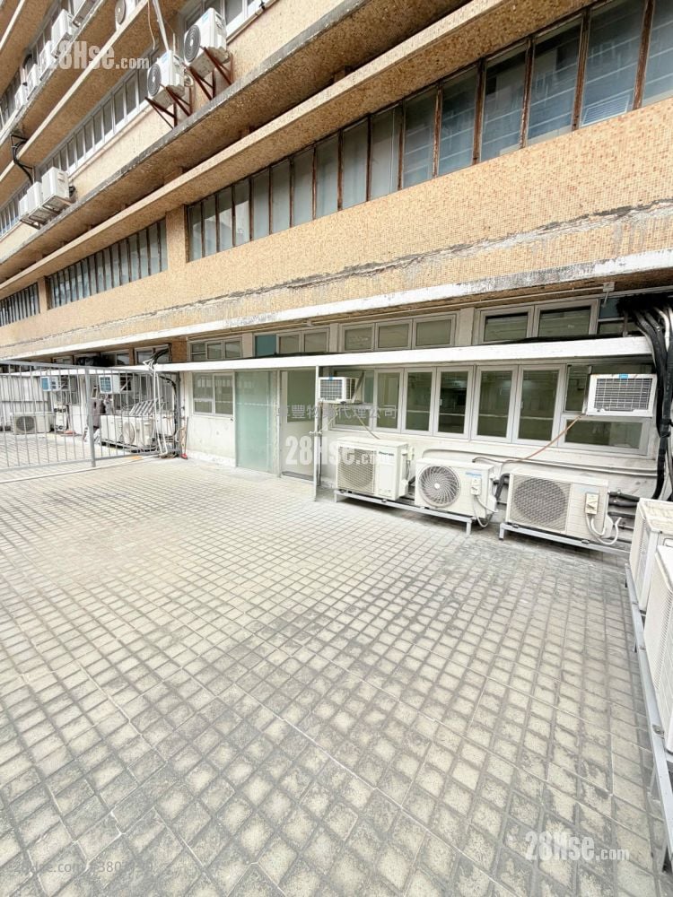 永明工业中心 租盘 1 房 1,260 平方尺