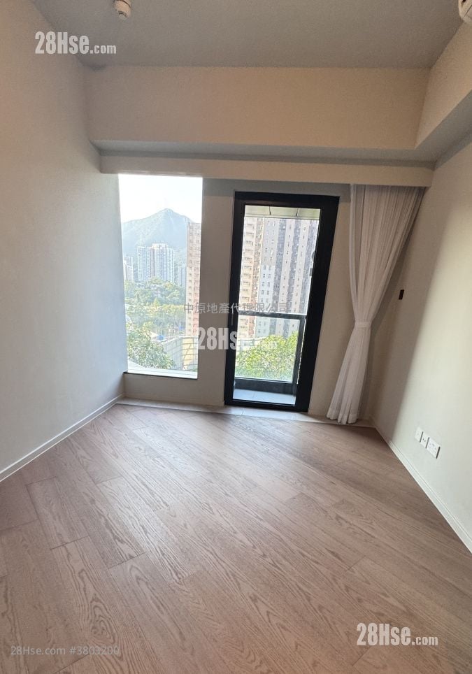 柏傲庄 租盘 开放式间隔 , 1 浴室 264 平方尺