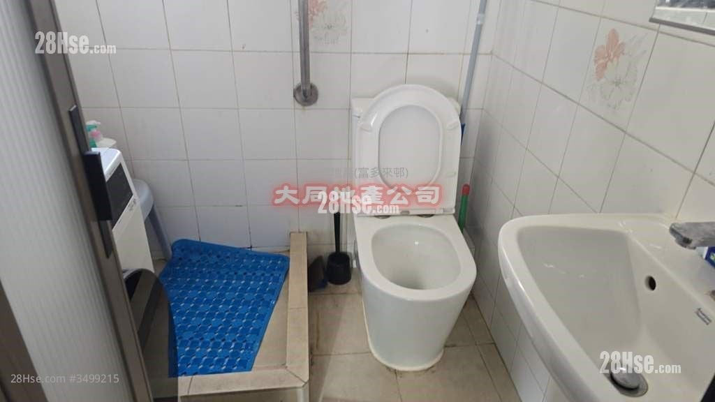 荣裕阁 售盘 3 房 405 平方尺