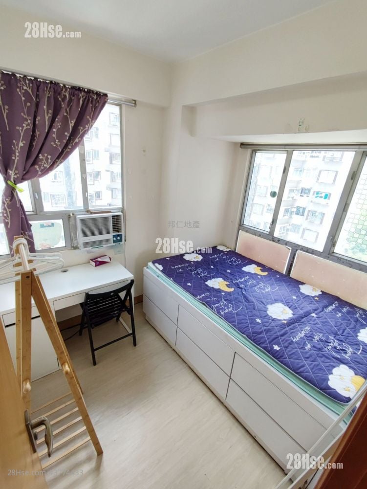 金獅花園 售盤 2 房 , 1 浴室 270 平方呎