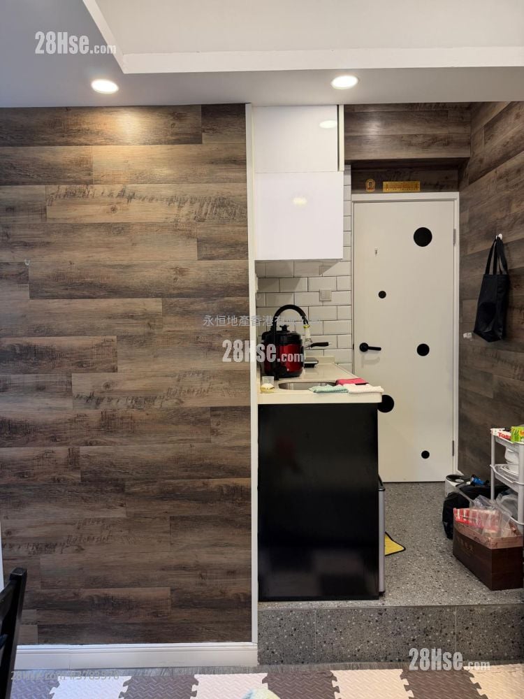 Chinese Mansion Rental 1 Bedroom , 1 Bathroom 200 ft²