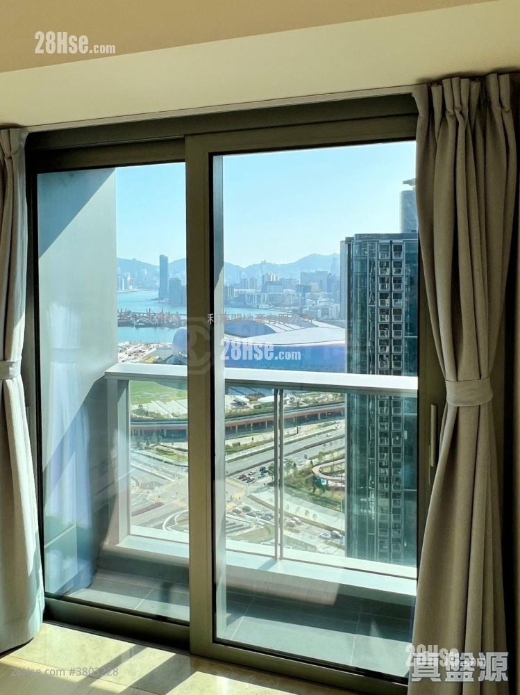 Monaco Sell 1 Bedroom 354 ft²