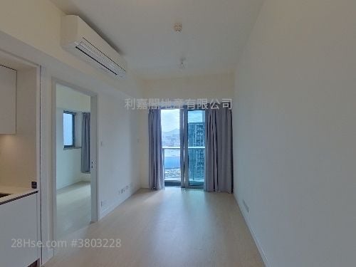 Monaco Sell 1 Bedroom 354 ft²