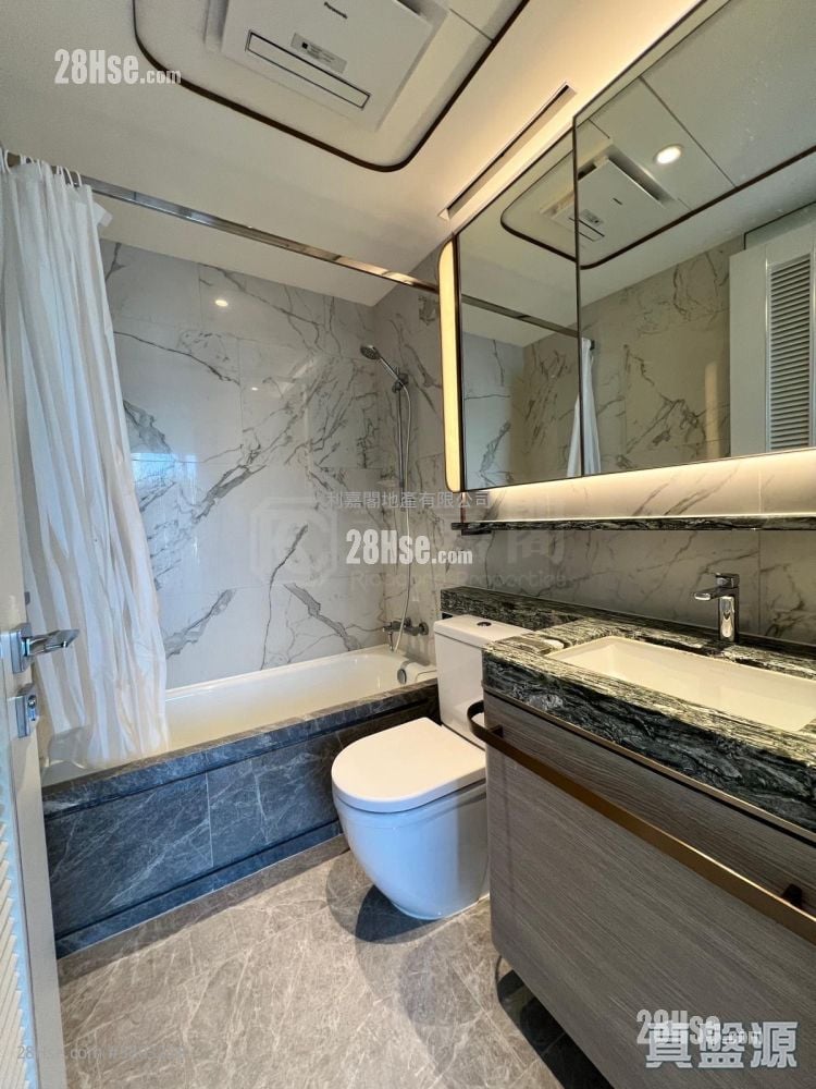 Monaco Sell 1 Bedroom 354 ft²