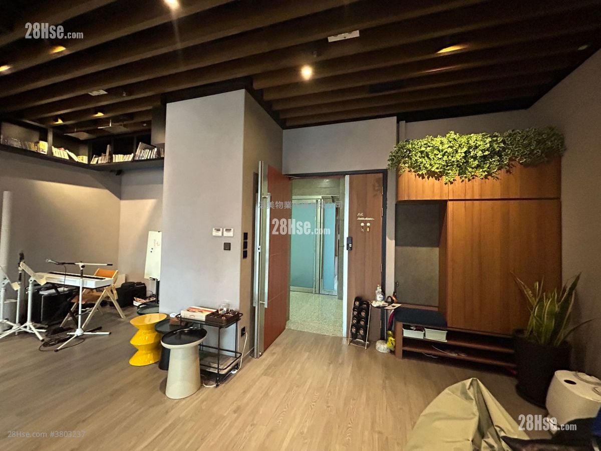 中海日升中心 售盘 1,011 平方尺