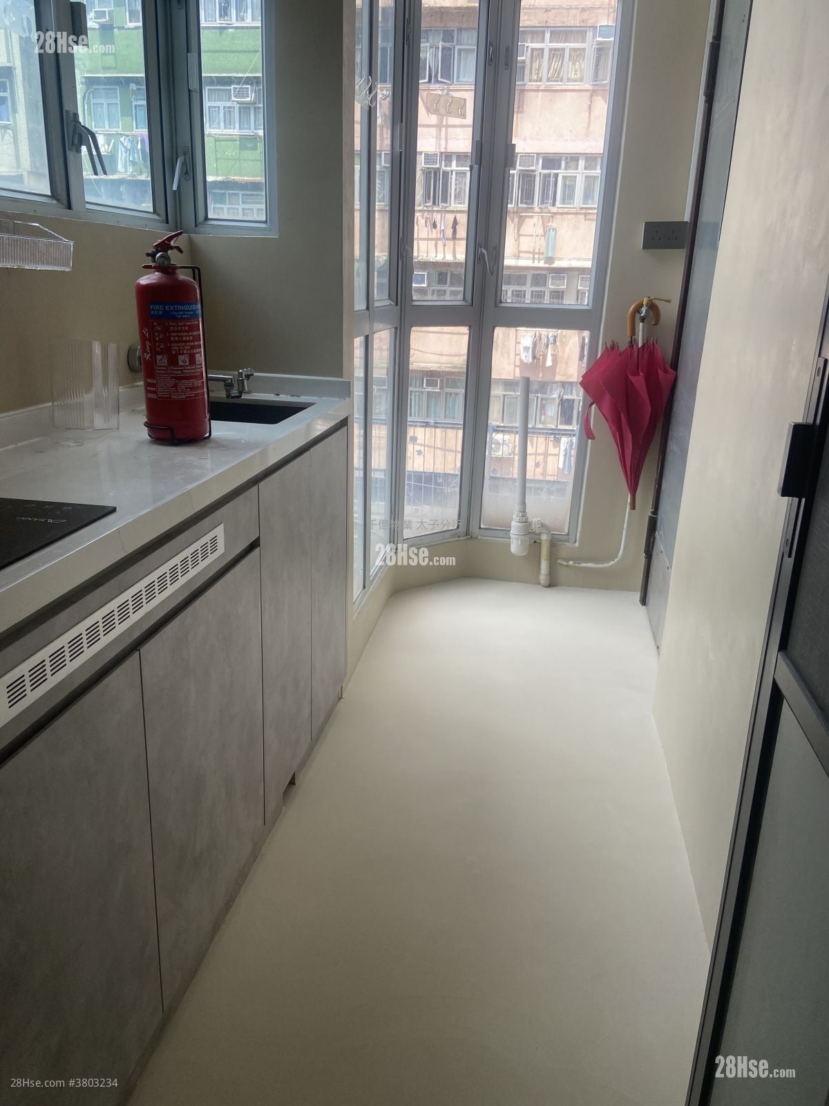 大南花园 租盘 216 平方尺