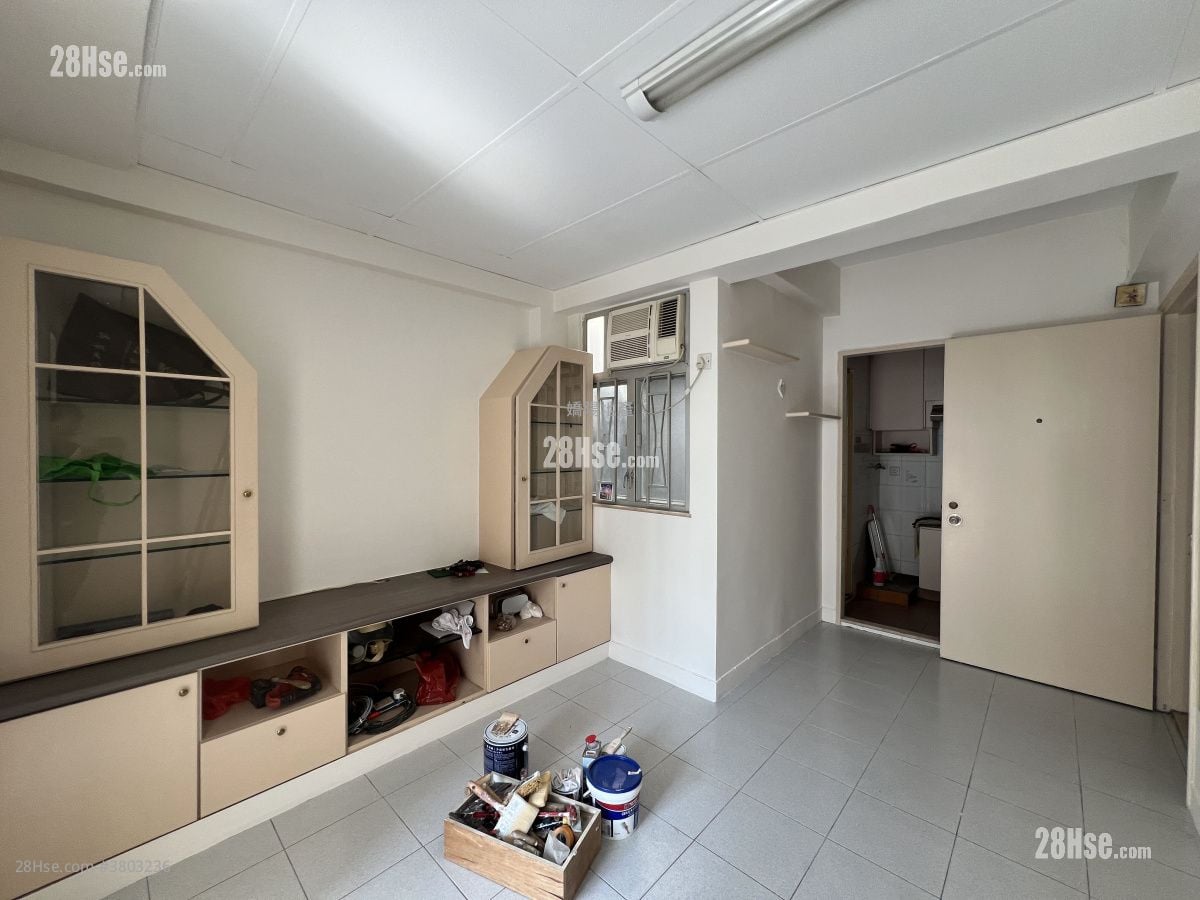 单幢楼房 租盘 2 房 , 1 浴室 310 平方尺