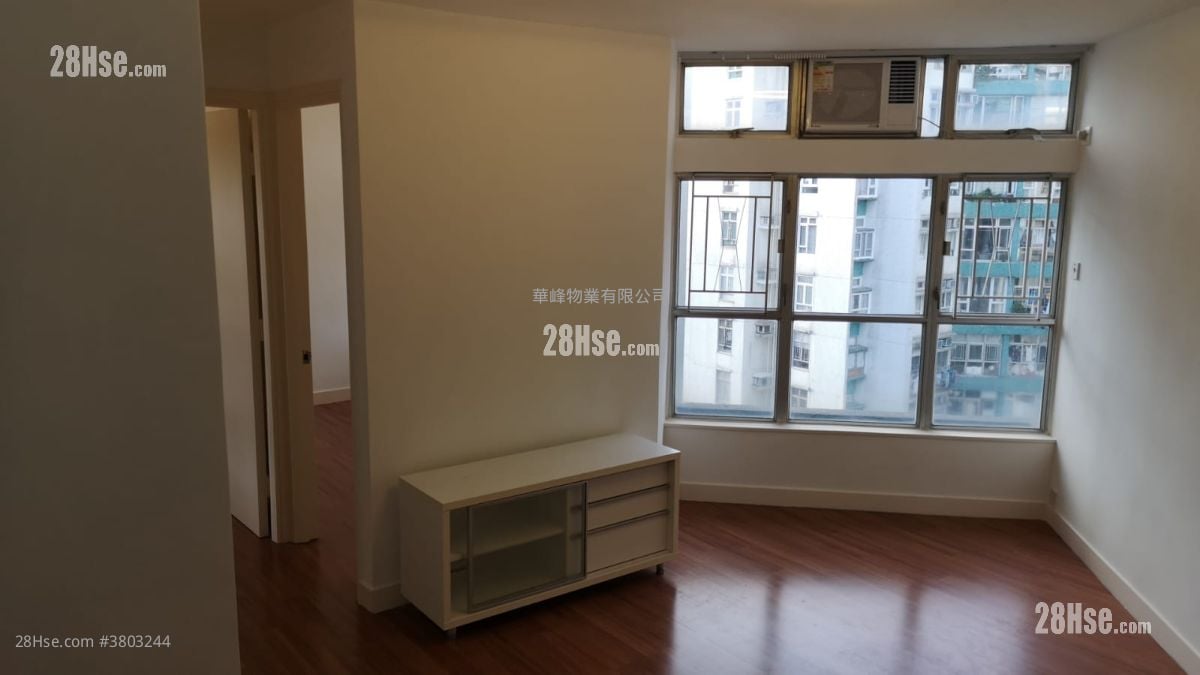 Whampoa Garden Sell 2 Bedrooms , 1 Bathroom 466 ft²