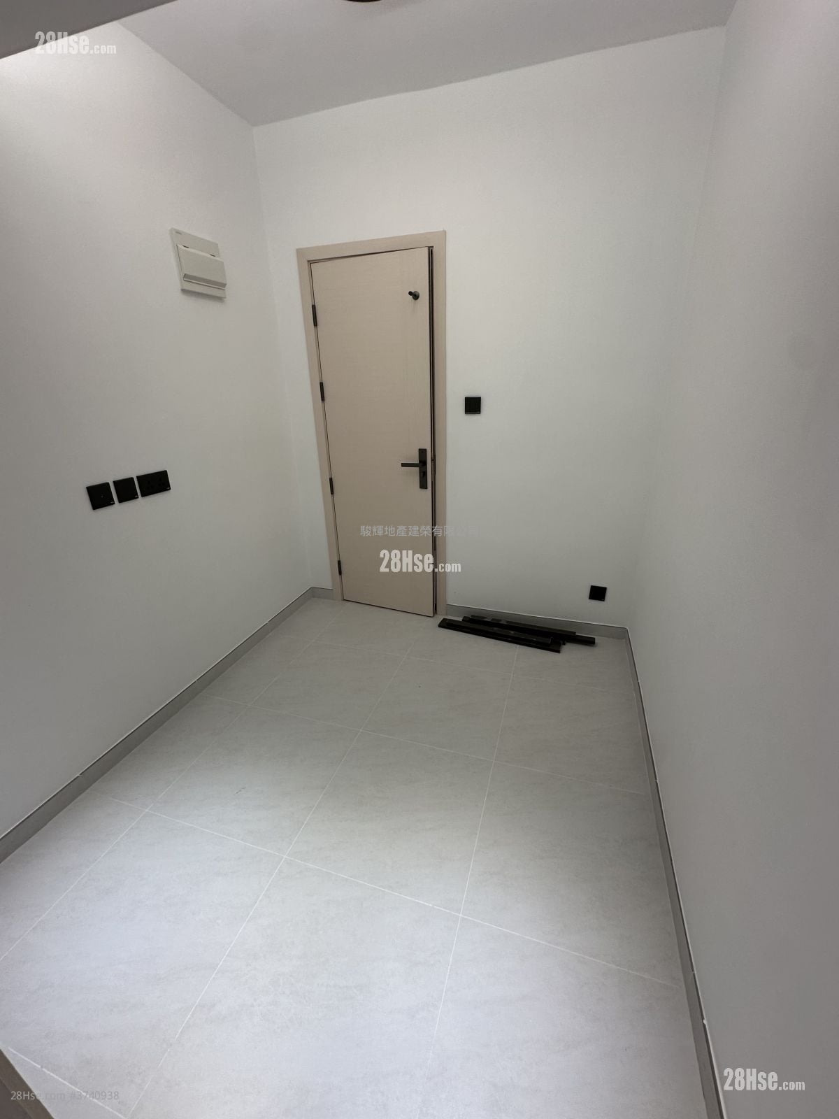 Man Wah Building Rental 1 Bedroom , 1 Bathroom 180 ft²