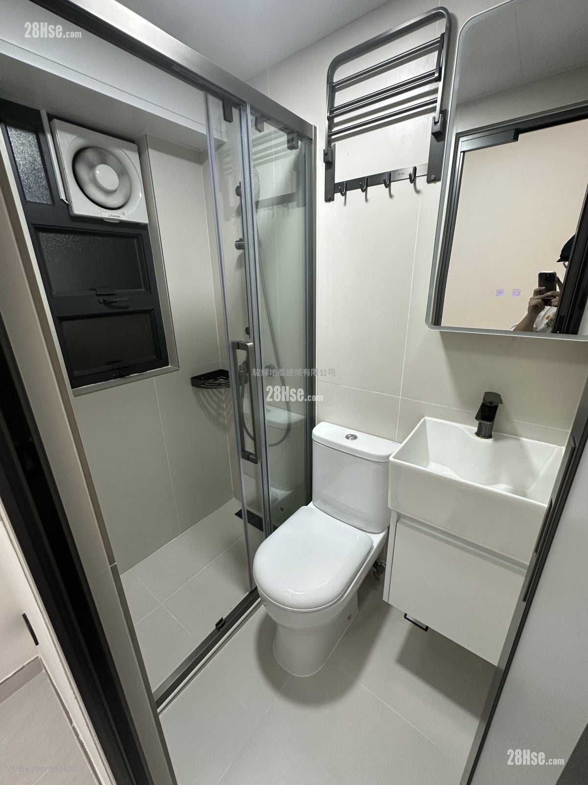 Man Wah Building Rental 1 Bedroom , 1 Bathroom 180 ft²