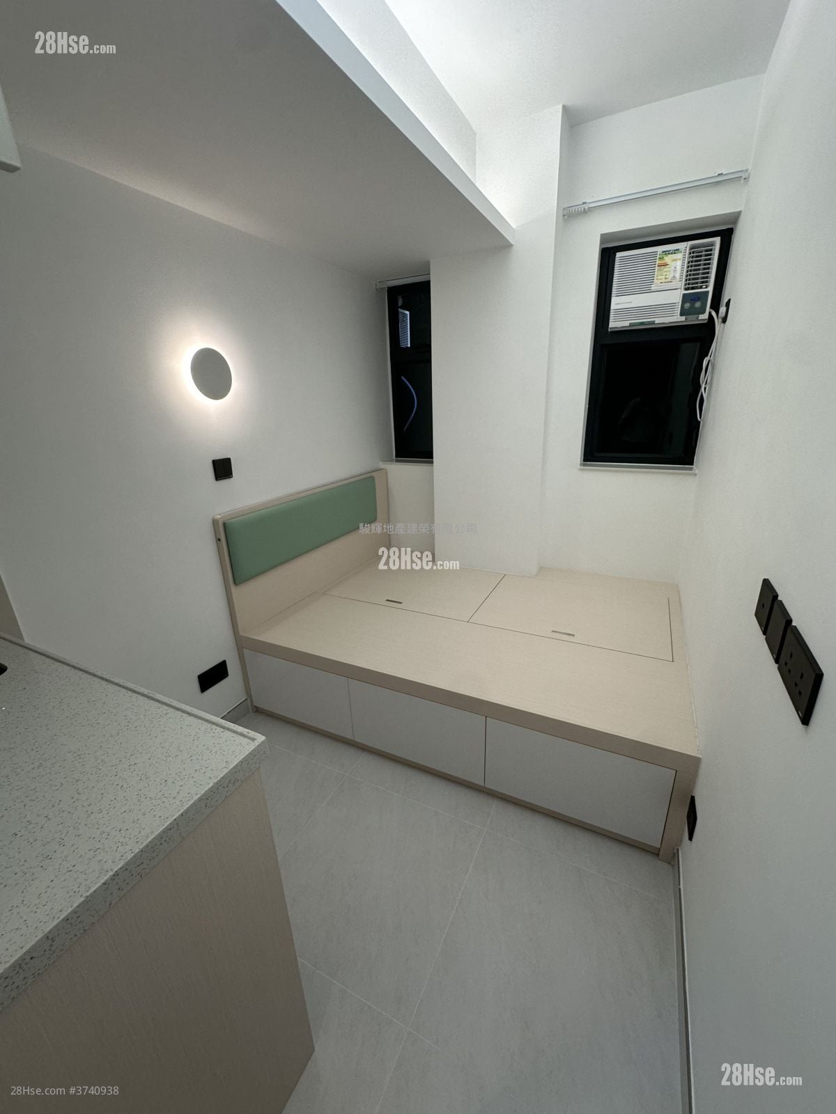 Man Wah Building Rental 1 Bedroom , 1 Bathroom 180 ft²