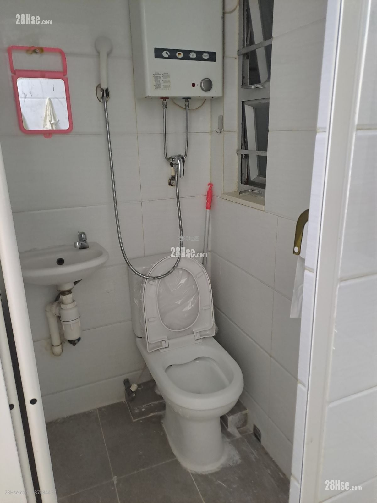 金桥华厦 租盘 开放式间隔 , 1 浴室