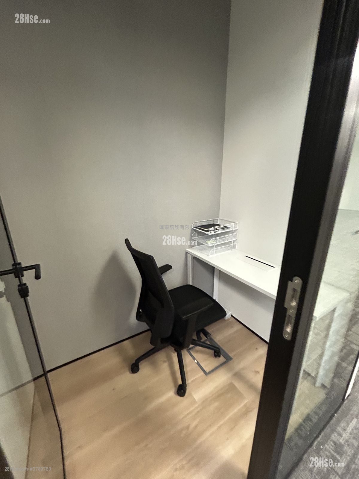 The Bay Hub Rental Studio , 2 Toilets