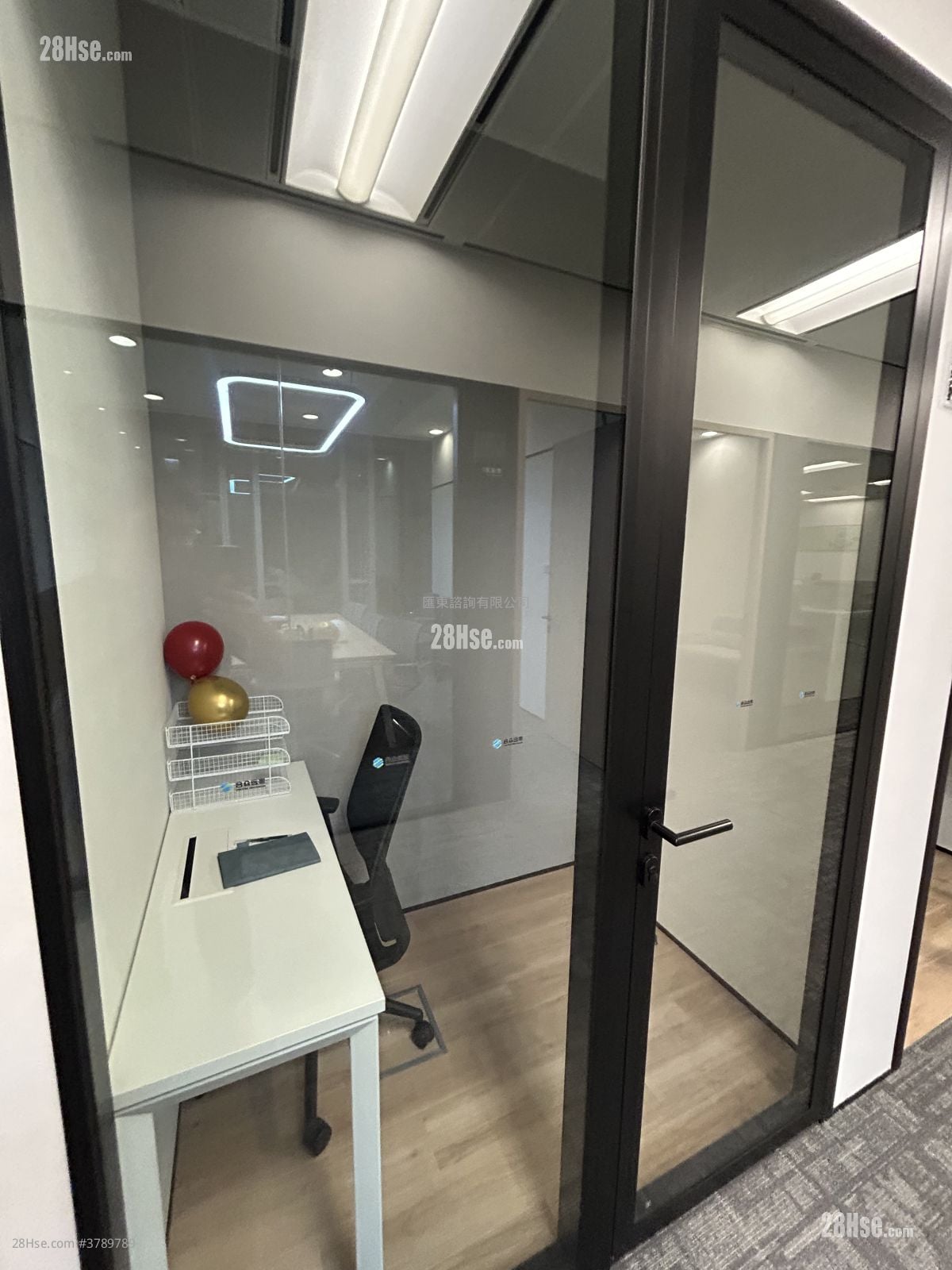 The Bay Hub Rental Studio , 2 Toilets