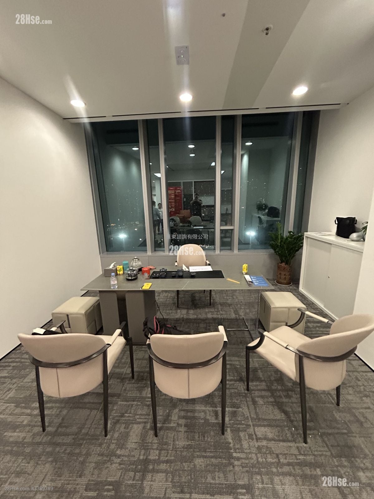 The Bay Hub Rental Studio , 2 Toilets