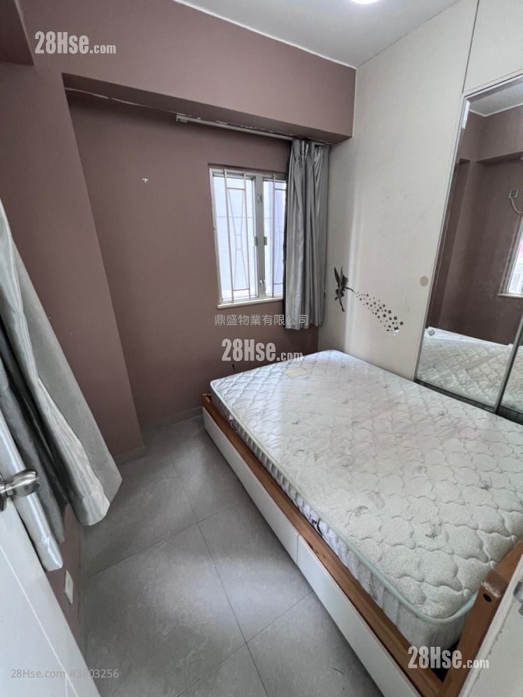 华成大厦 租盘 2 房 , 1 浴室 321 平方尺