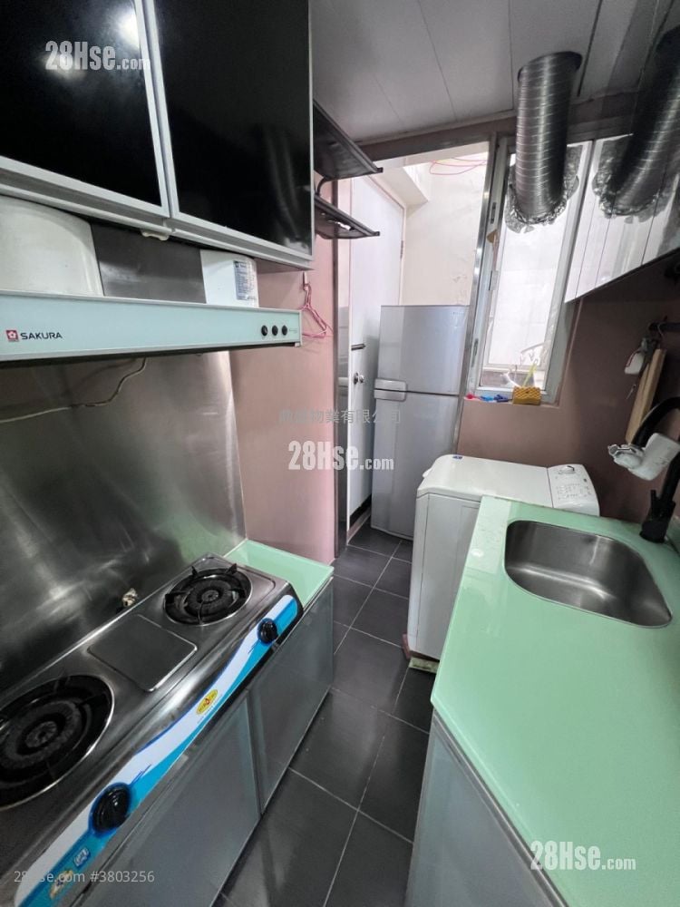 华成大厦 租盘 2 房 , 1 浴室 321 平方尺