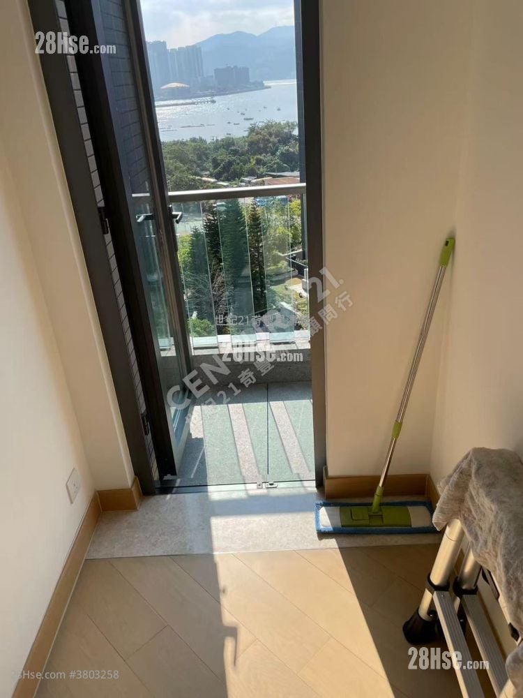 云海 租盘 2 房 , 1 浴室 534 平方尺