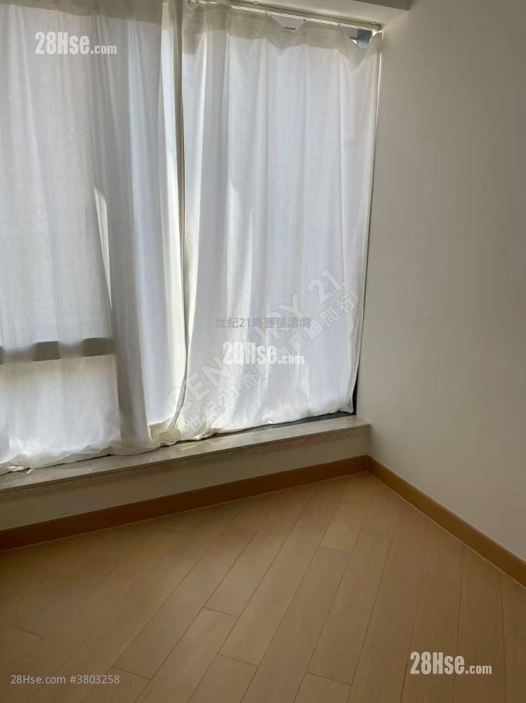 云海 租盘 2 房 , 1 浴室 534 平方尺