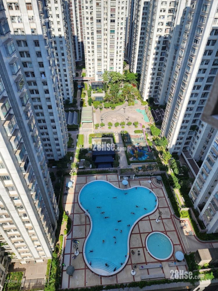 Taikoo Shing Sell 3 Bedrooms , 2 Bathrooms 747 ft²