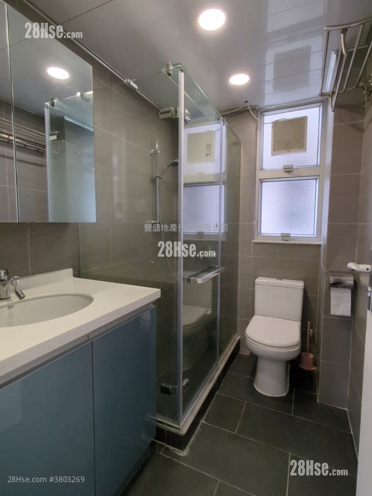 Whampoa Garden Rental 2 Bedrooms , 1 Bathroom 503 ft²