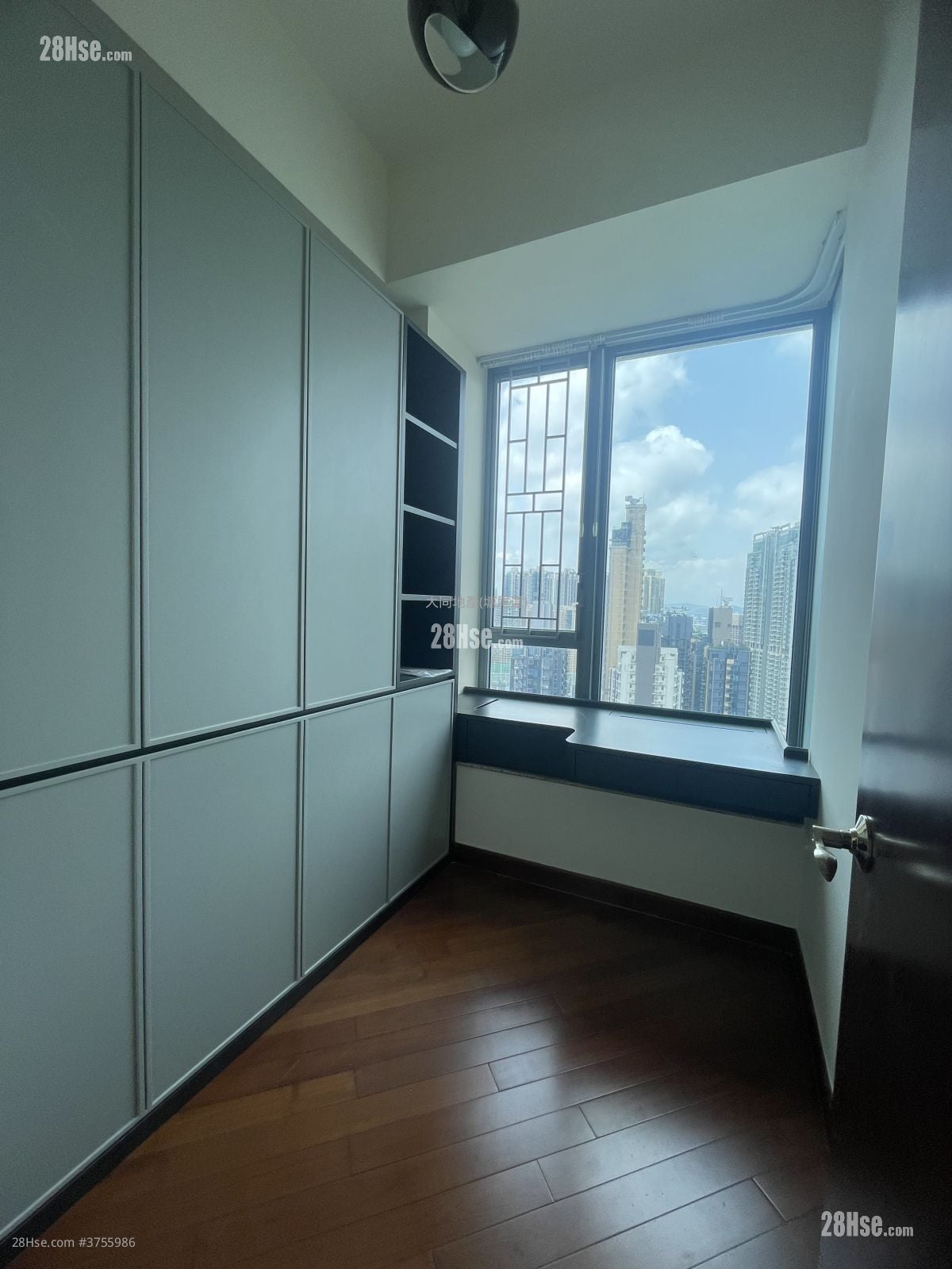 奥柏御峯 租盘 3 房 , 2 浴室 654 平方尺