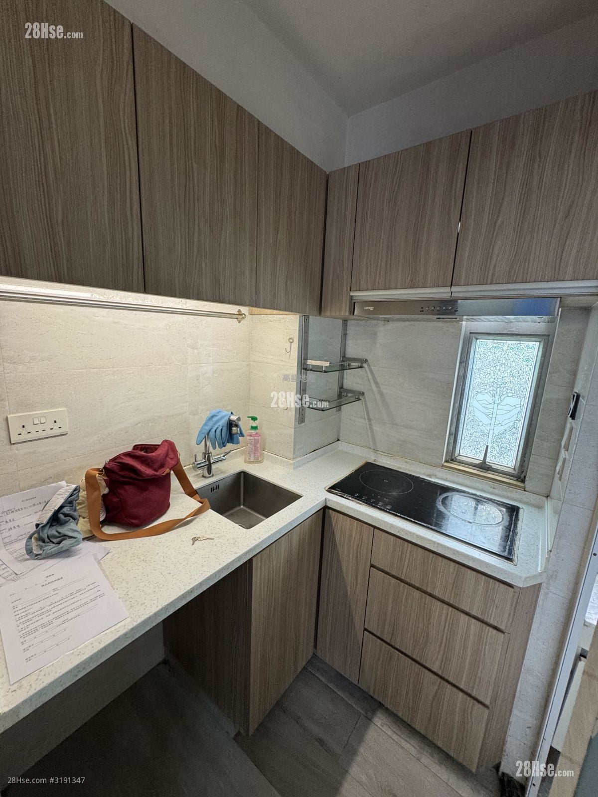 Wing Ning Building Rental Studio , 1 Bathroom 224 ft²
