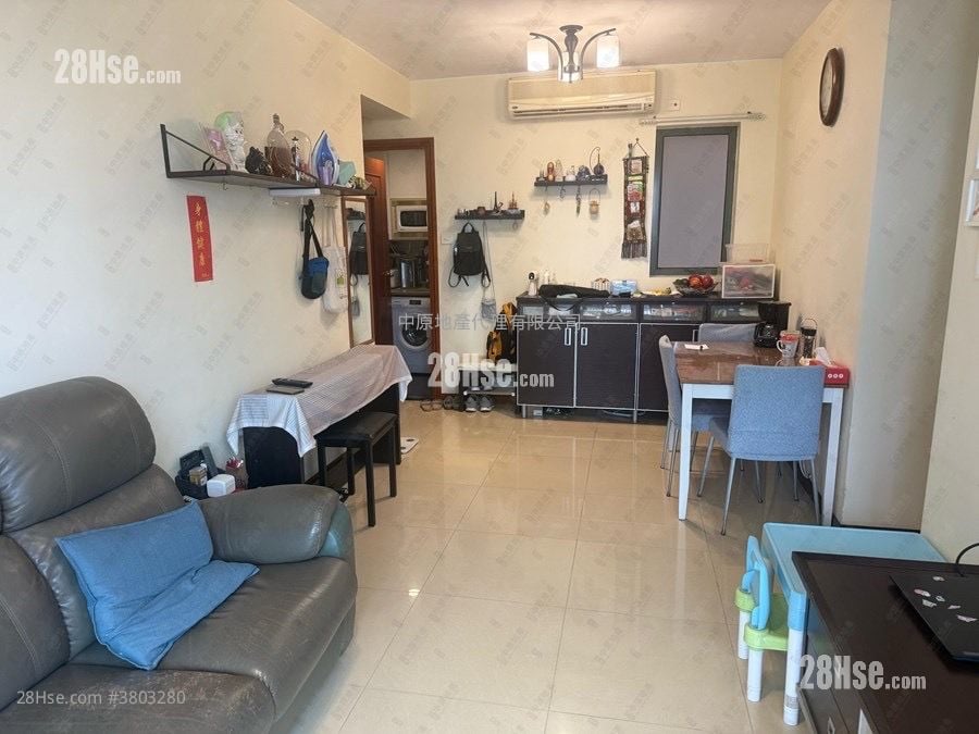 Residence Oasis Sell 3 Bedrooms , 2 Bathrooms 653 ft²