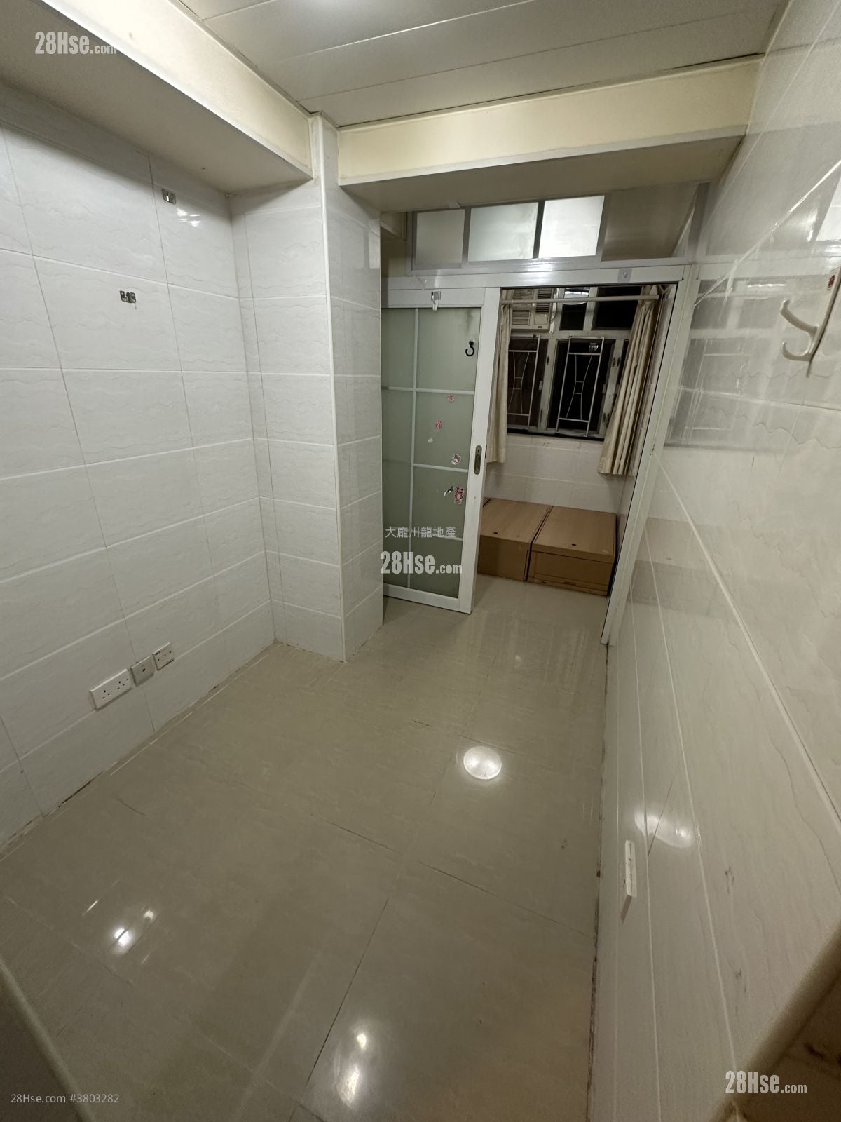 Chinese Mansion Rental 1 Bedroom , 1 Bathroom 180 ft²