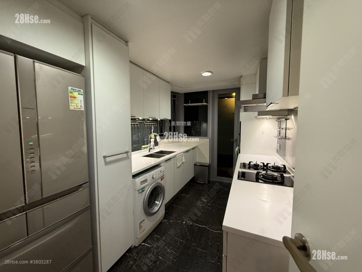 溱岸8号 售盘 4 房 1,250 平方尺