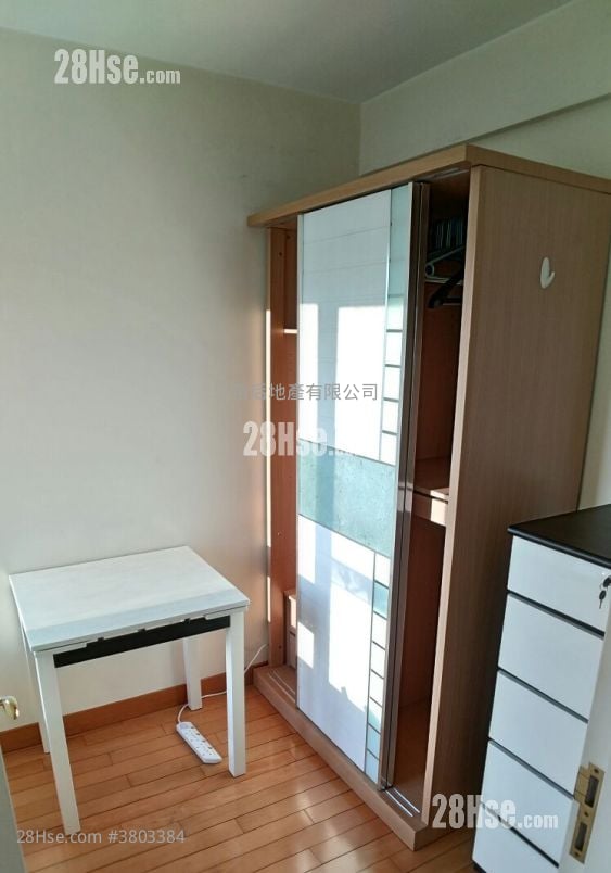 帝后华庭 租盘 2 房 , 1 浴室 395 平方尺