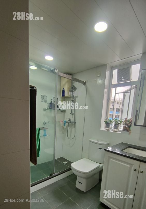 City Garden Sell 3 Bedrooms , 2 Bathrooms 1,226 ft²