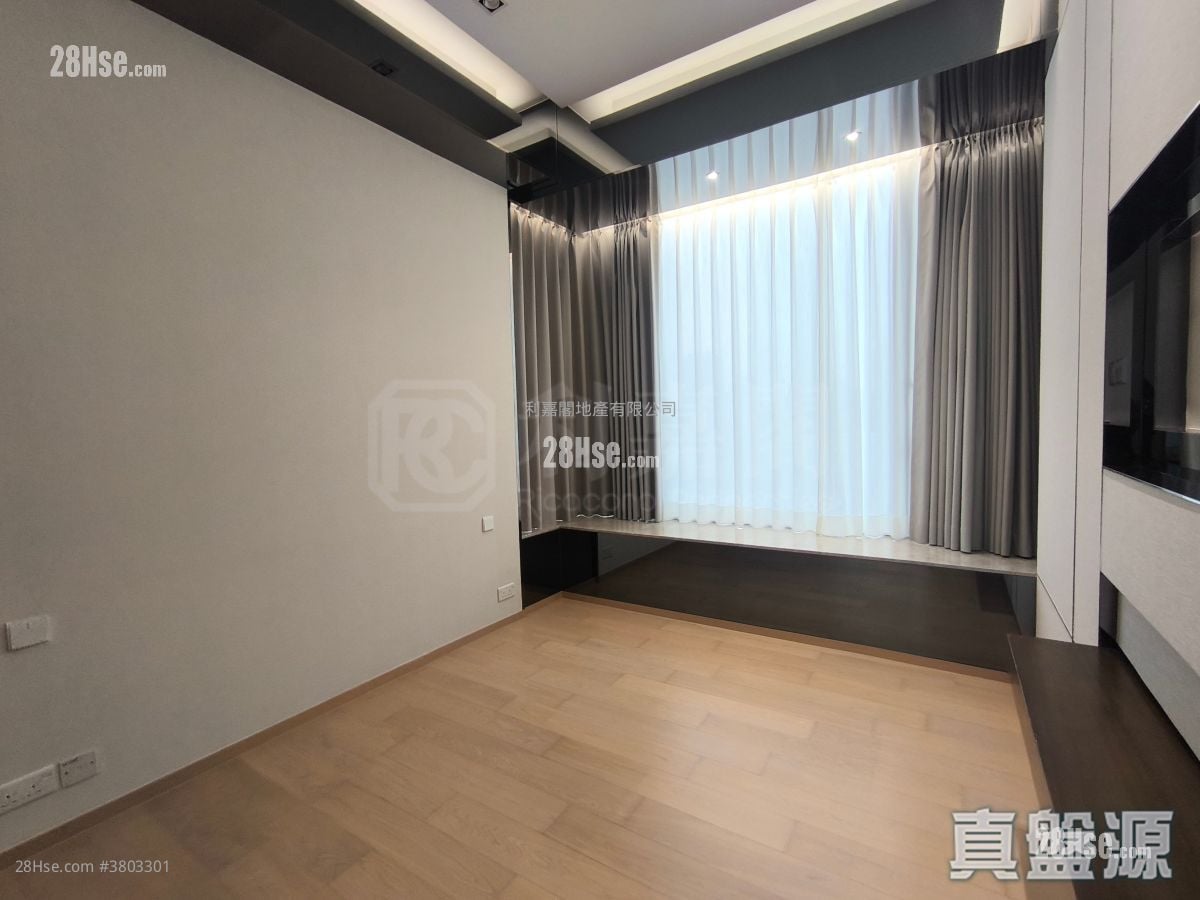 8 Lasalle Rental 3 Bedrooms , 2 Bathrooms 1,020 ft²