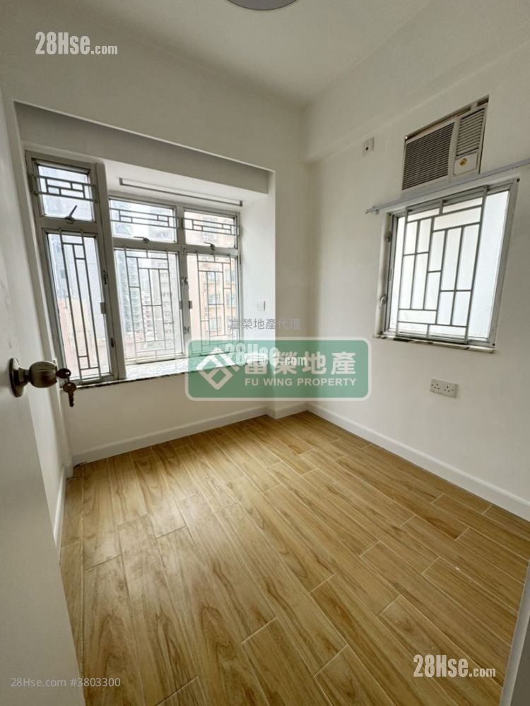 鸿威大厦 售盘 2 房 , 1 浴室 306 平方尺