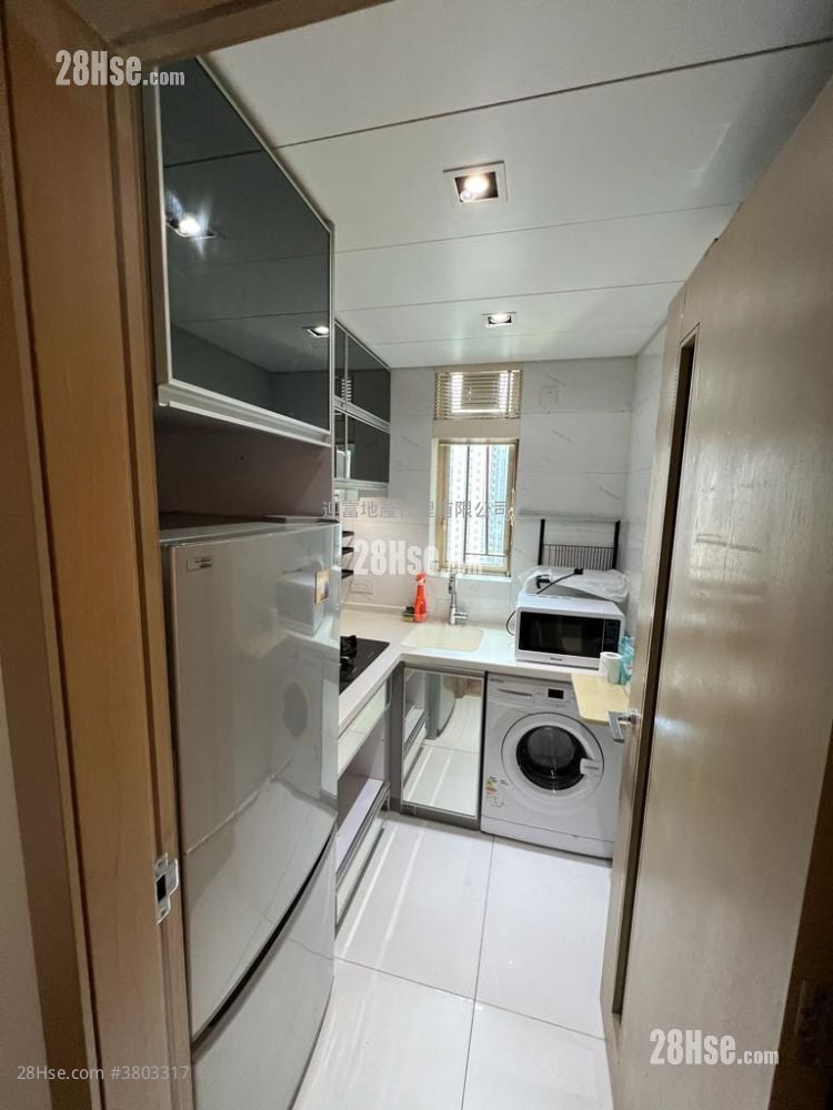 海滨南岸 售盘 3 房 , 2 浴室 593 平方尺