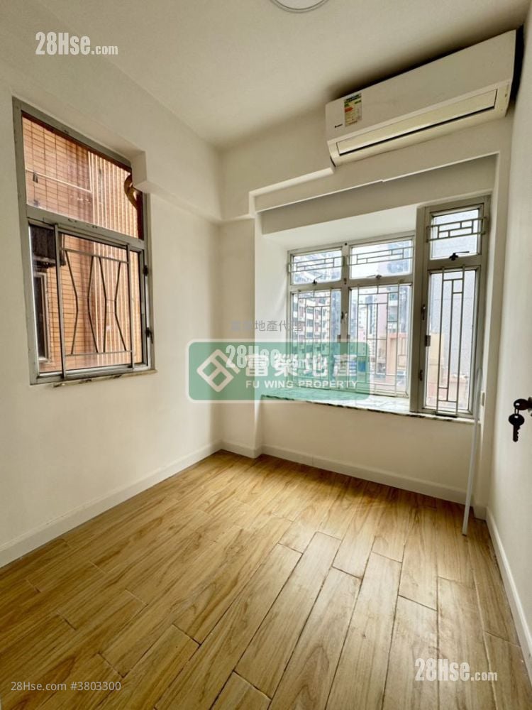 鸿威大厦 售盘 2 房 , 1 浴室 306 平方尺