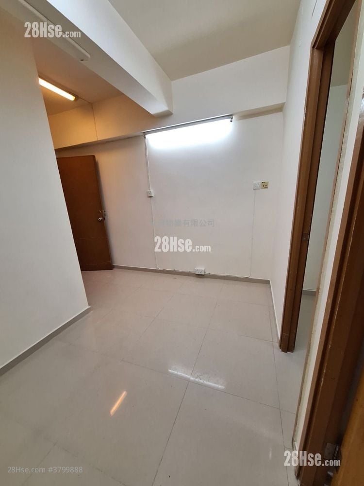 黄埔唐楼 售盘 2 房 , 1 浴室 290 平方尺