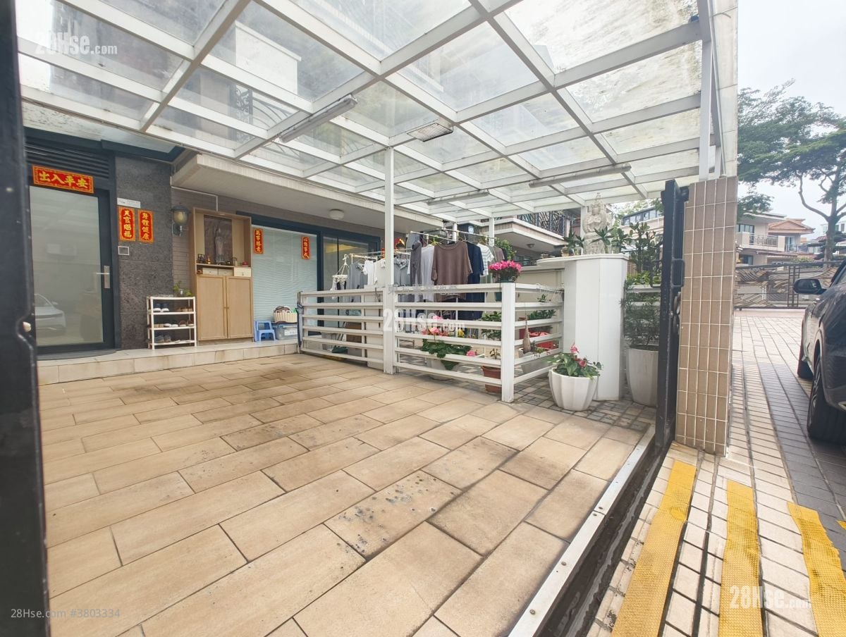 村屋 售盘 3 房 , 3 浴室 1,400 平方尺