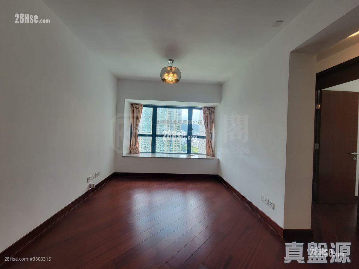 The Long Beach Sell 2 Bedrooms , 1 Bathroom 558 ft²