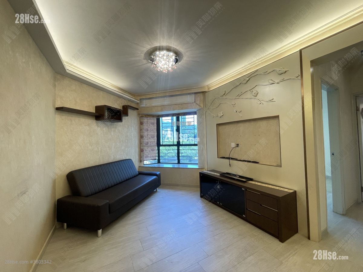 New Town Plaza Rental 2 Bedrooms , 1 Bathroom 583 ft²